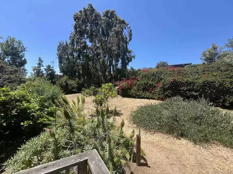 Exterior - 4688 Sun Vly, Del Mar, CA 92014 photo 17 of 17