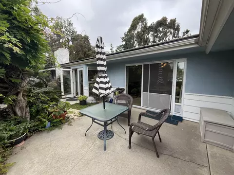 Exterior - 4688 Sun Vly, Del Mar, CA 92014 photo 5 of 17