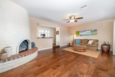 Living - 730 Hilbert Dr, Fallbrook, CA 92028 photo 3 of 3