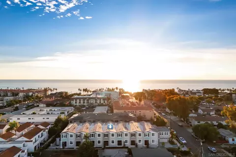 349 Oak Ave, Carlsbad, CA 92008