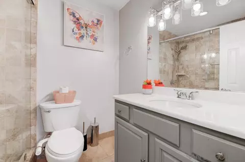 Bath - 810 E Washington Ave #D, Escondido, CA 92025 photo 1 of 2