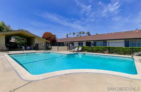 Exterior - 810 E Washington Ave #D, Escondido, CA 92025 photo 8 of 10