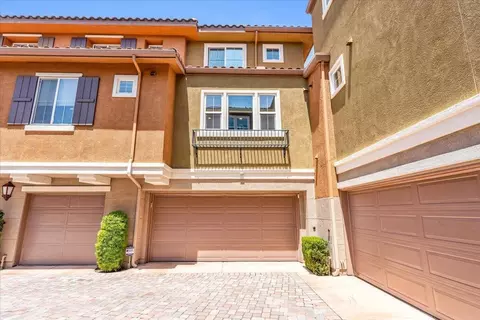 Exterior - 76 Via Sovana, Santee, CA 92071 photo 6 of 10