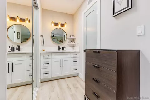 Bath - 13610 Kay Jay Ct, Lakeside, CA 92040 photo 2 of 4
