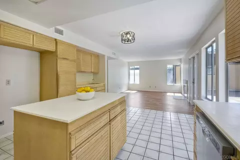 13642 Quiet Hills Dr, Poway, CA 92064 photo 19