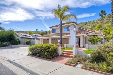13642 Quiet Hills Dr, Poway, CA 92064 photo 3