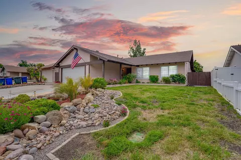 14525 Mirando St, Poway, CA 92064 photo 2