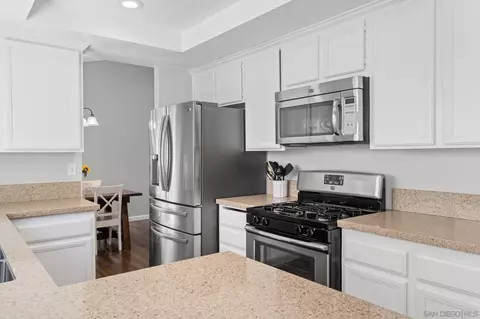 Kitchen - 10544 2nd St, Santee, CA 92071 photo 5 of 5