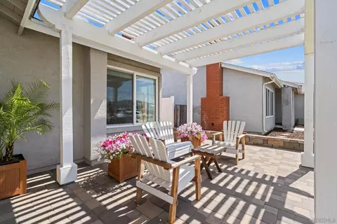Exterior - 10544 2nd St, Santee, CA 92071 photo 5 of 10