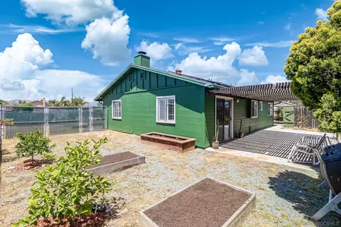 Exterior - 8636 Atlas View Dr, Santee, CA 92071 photo 6 of 12