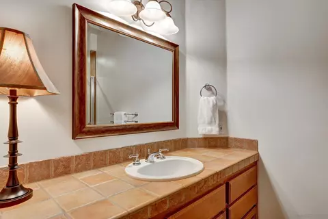 Bath - 10040 Circa Valle Verde, El Cajon, CA 92021 photo 3 of 5