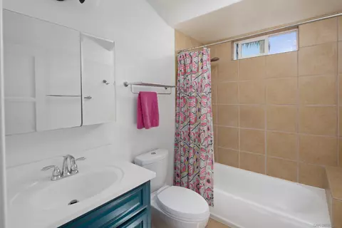Bath - 8539-41 Alpine Ave, La Mesa, CA 91941 photo 2 of 2