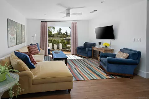 Living - 8539-41 Alpine Ave, La Mesa, CA 91941 photo 3 of 8
