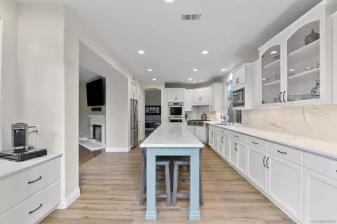 7451 Capstan Dr, Carlsbad, CA 92011 photo 28