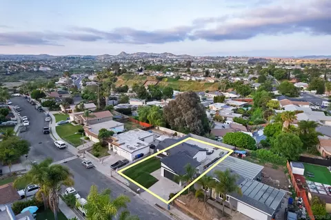 View/Area - 611 Monica Cir, Oceanside, CA 92057 photo 4 of 7