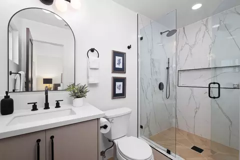 Bath - 611 Monica Cir, Oceanside, CA 92057 photo 2 of 2