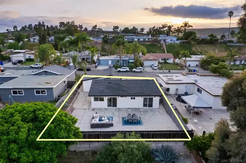 View/Area - 611 Monica Cir, Oceanside, CA 92057 photo 2 of 7