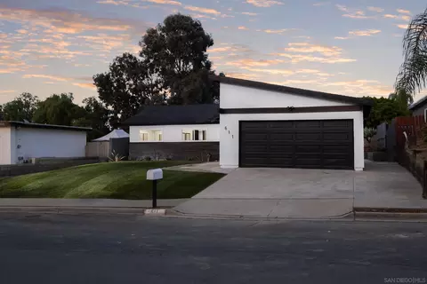 611 Monica Cir, Oceanside, CA 92057