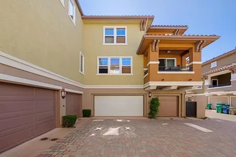 135 Via Sovana, Santee, CA 92071