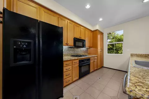 135 Via Sovana, Santee, CA 92071 photo 8