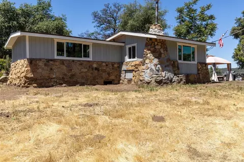 25136 Viejas Blvd, Descanso, CA 91916