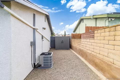 9465 Medina Dr, Santee, CA 92071 photo 30