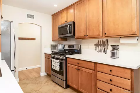 9465 Medina Dr, Santee, CA 92071 photo 8