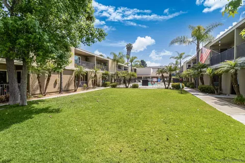 1420 Hilltop Dr #102, Chula Vista, CA 91911