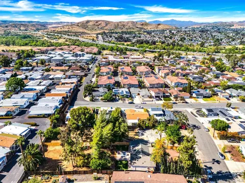 View/Area - 8622 Sunridge Dr, Santee, CA 92071 photo 2 of 5