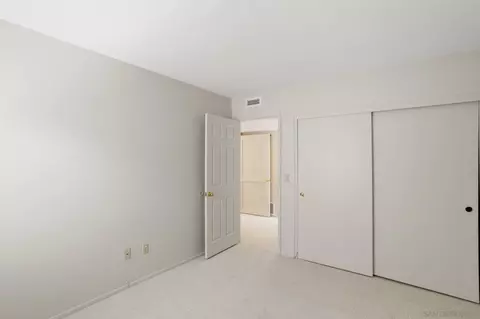 Bedroom - 541 Cloudview Ln, Encinitas, CA 92024 photo 3 of 5