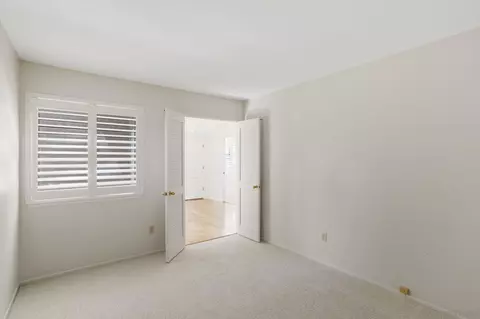Bedroom - 541 Cloudview Ln, Encinitas, CA 92024 photo 4 of 5