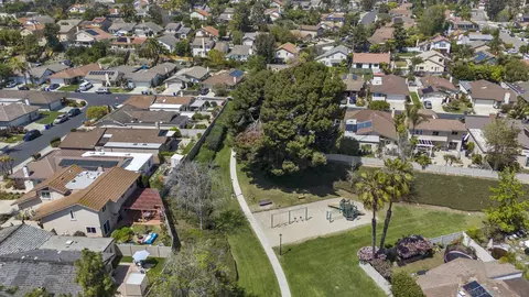 View/Area - 541 Cloudview Ln, Encinitas, CA 92024 photo 1 of 2
