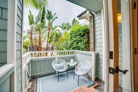 Exterior - 742 Cornish Dr, Encinitas, CA 92024 photo 7 of 7