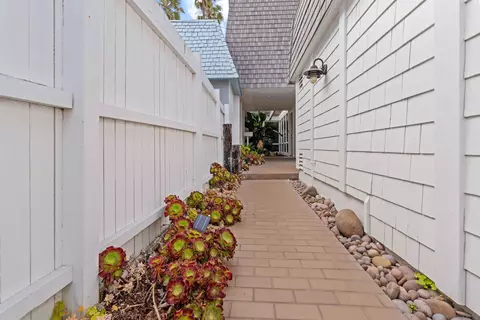 7 Half Moon Bnd, Coronado, CA 92118 photo 3