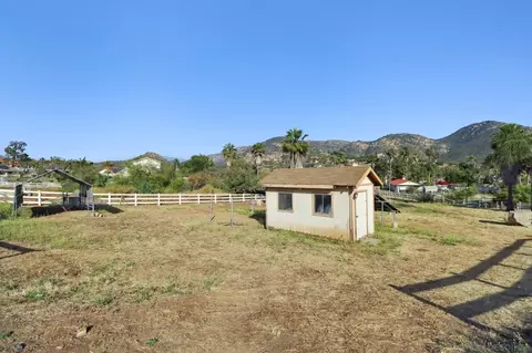 Exterior - 9692 Red Pony Ln, El Cajon, CA 92021 photo 4 of 7