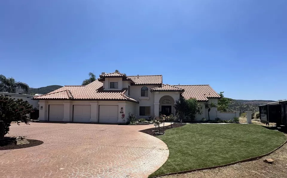 9692 Red Pony Ln, El Cajon, CA 92021 1 photo Movoto