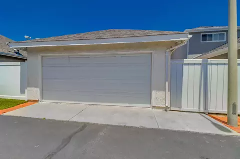 807 Windcrest Dr, Carlsbad, CA 92011 photo 28