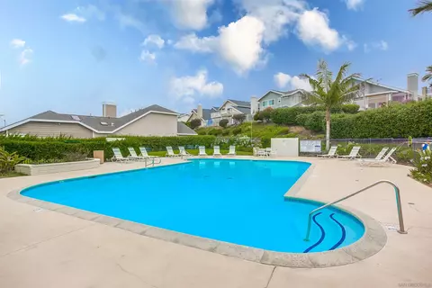 807 Windcrest Dr, Carlsbad, CA 92011 photo 31