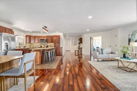 737 La Cresta Blvd, El Cajon, CA 92021 photo 3