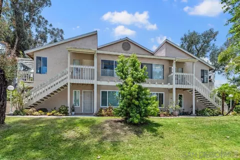 219 Diamond Way #115, Vista, CA 92083