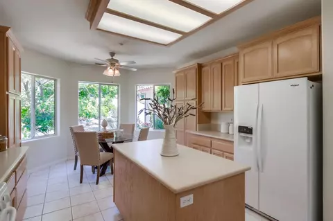 Kitchen - 24034 Sargeant Rd, Ramona, CA 92065 photo 3 of 7