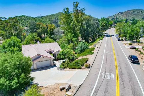 View/Area - 24034 Sargeant Rd, Ramona, CA 92065 photo 11 of 13