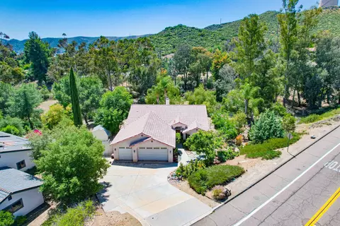 View/Area - 24034 Sargeant Rd, Ramona, CA 92065 photo 3 of 13