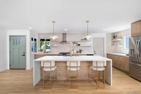 Kitchen - 1611 E H St, Chula Vista, CA 91913 photo 3 of 4