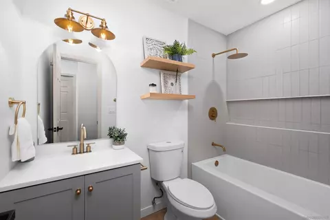 Bath - 1611 E H St, Chula Vista, CA 91913 photo 2 of 2