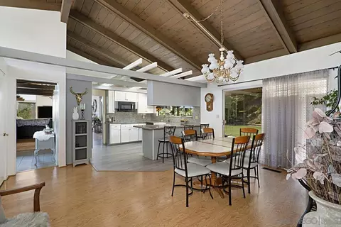 821 E 17th Ave, Escondido, CA 92025 photo 6