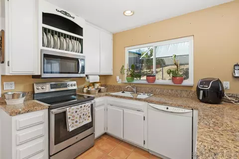 8562 Wintergardens Blvd, Lakeside, CA 92040 photo 12