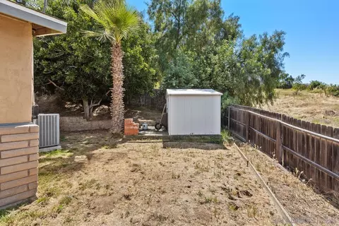 8562 Wintergardens Blvd, Lakeside, CA 92040 photo 20