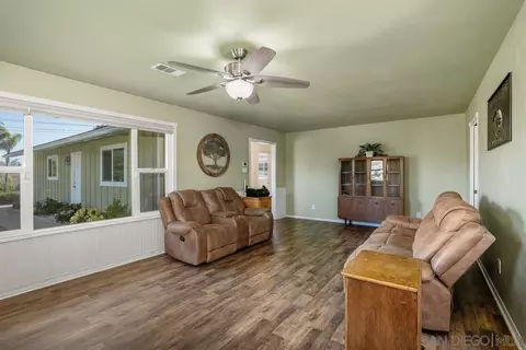 1645 Calavo Rd, Fallbrook, CA 92028 photo 13