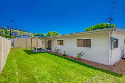 2117 Ildica Ct, Spring Valley, CA 91977 photo 2